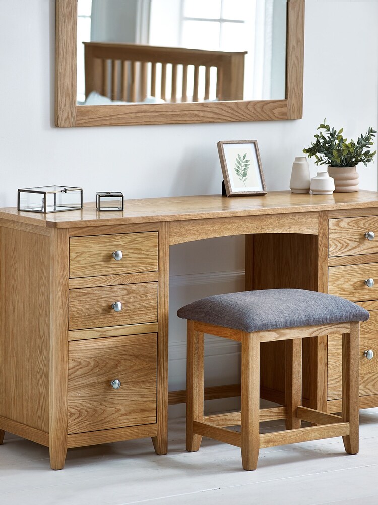 Julian Bowen Oak Mallory Twin Pedestal Dressing Table Stool - Image 1 of 5