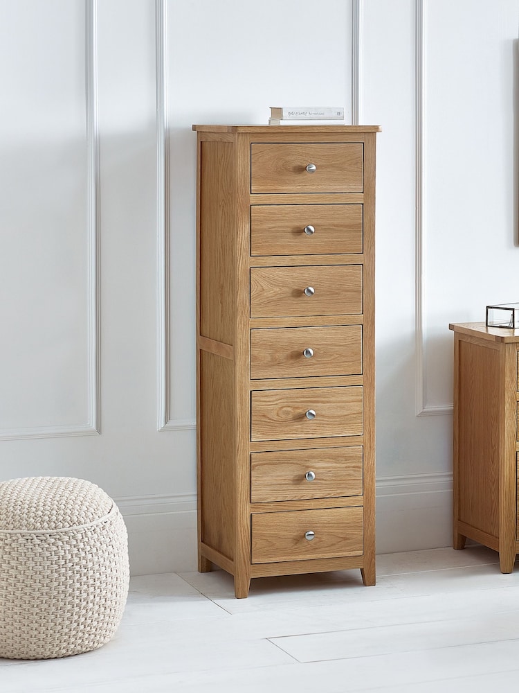Julian Bowen Oak Mallory 7 Drawer Narrow Chest - Image 1 of 5
