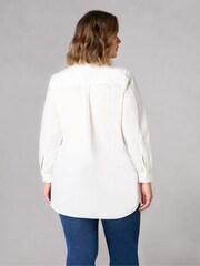 Live Unlimited White Curve Crochet Trim Longline 100% Cotton Shirt - Image 2 of 5