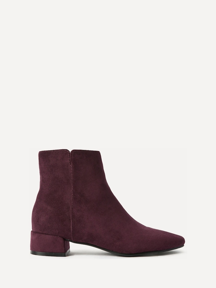 أحمر - Linzi Outline Low Block Heeled Ankle Boots - صورة 2 من 5 أحمر - Linzi Outline Low Block Heeled Ankle Boots - صورة 2 من 5