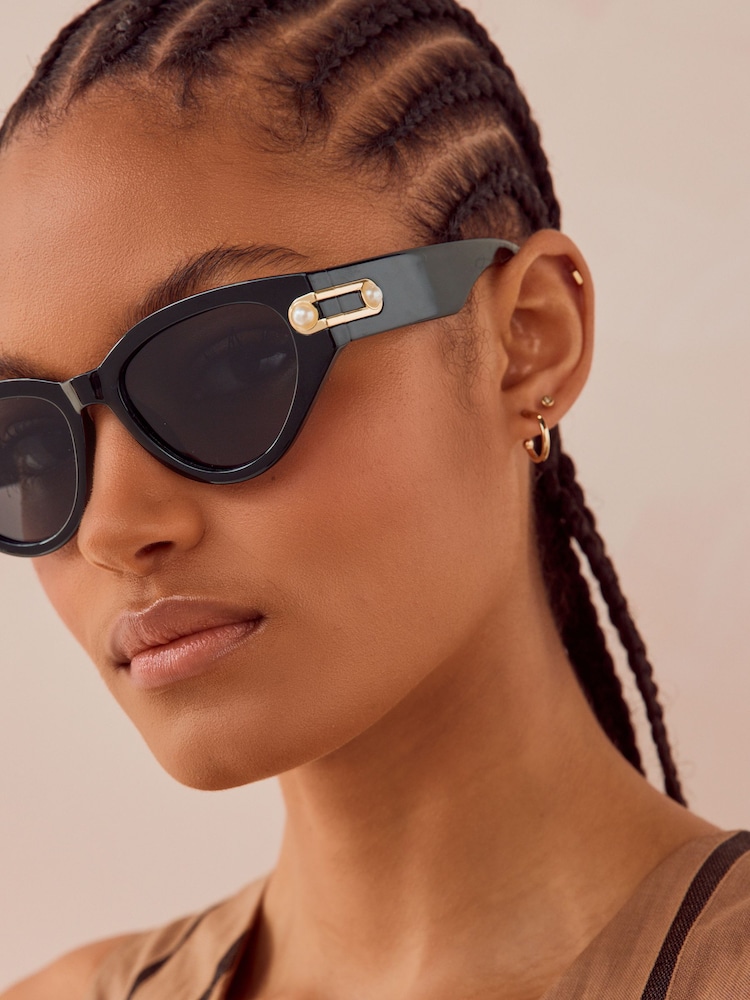 Black Polarized Pearl Cateye Sunglasses - Image 2 of 5