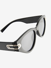 Black Polarized Pearl Cateye Sunglasses - Image 5 of 5