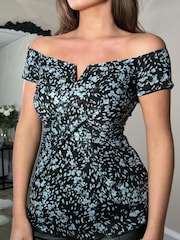 Girl In Mind Black Floral Monica Off The Shoulder Top - Image 4 of 4