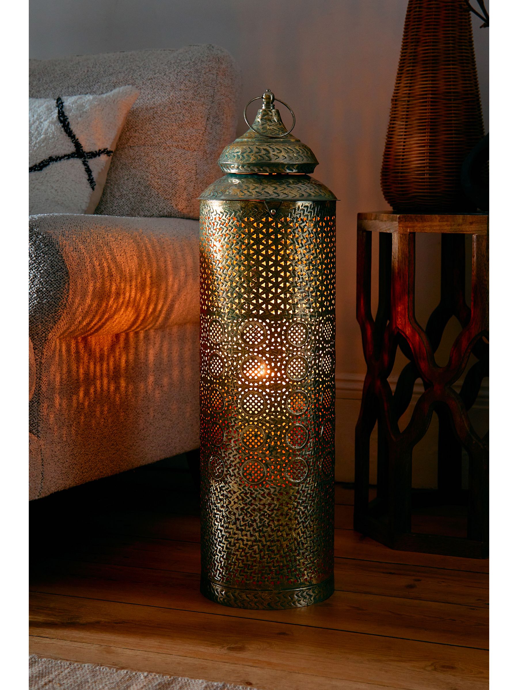 Xl floor lantern hotsell