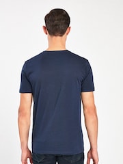 Marineblau/blau - Schmale Passform - Essential T-Shirt mit V-Ausschnitt - Bild 2 von 4
