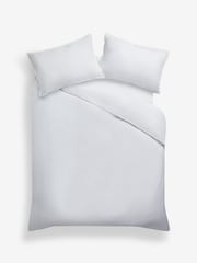 White Fringed Edge 100% Cotton Duvet Cover and Pillowcase Set - Image 3 of 5