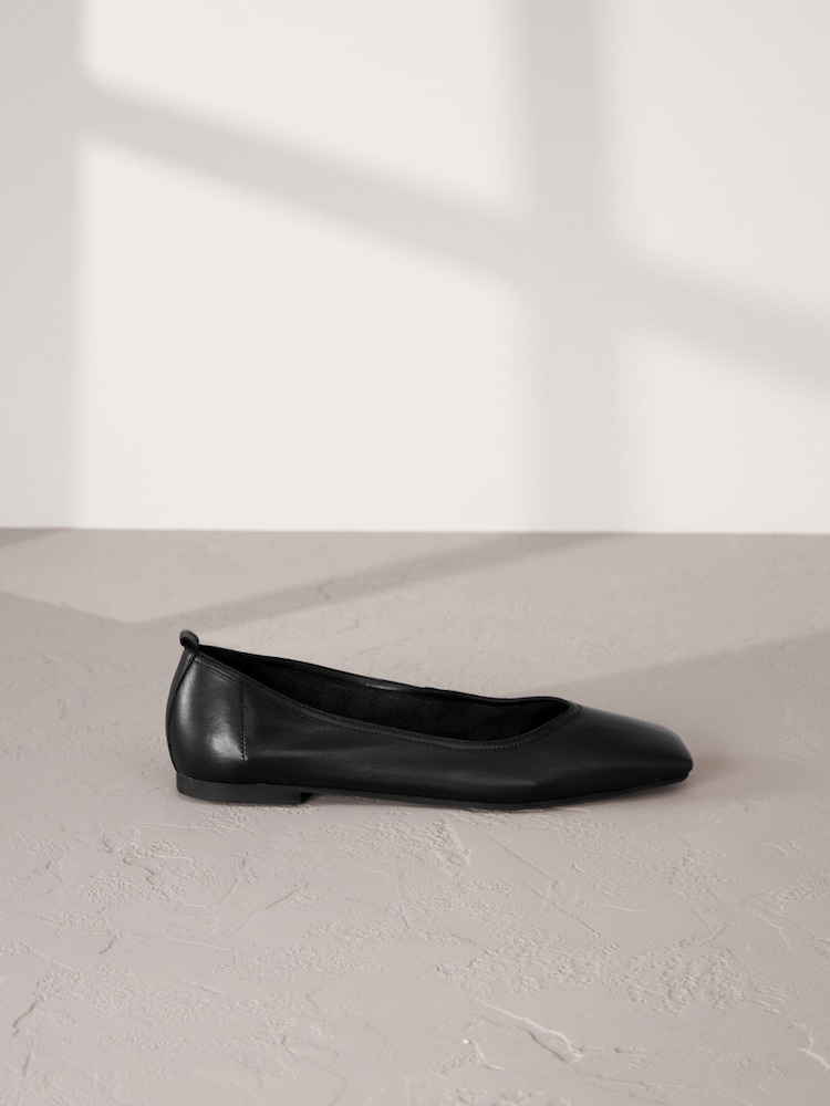 črna - Signature Square Toe Leather balerinke - Slika 1 iz 6