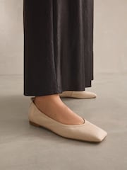 Kost - Signature Square Toe Leather balerinke - Slika 1 iz 11