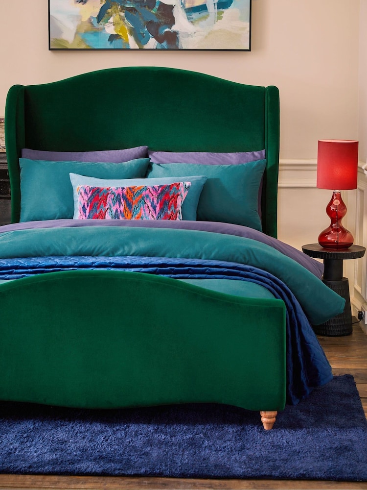 Green Dark Cotton Rich Plain Duvet Cover and Pillowcase Set - Image 4 of 4