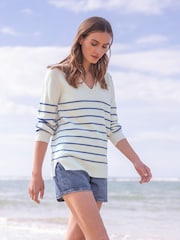 Celtic & Co. Blue Merino V-Neck Jumper - Image 2 of 7