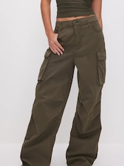 Good American Green Baggy Cargo Trousers - Image 1 of 6