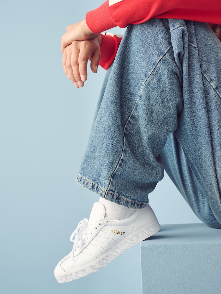 adidas Originals White Gazelle Trainers - Image 2 of 10