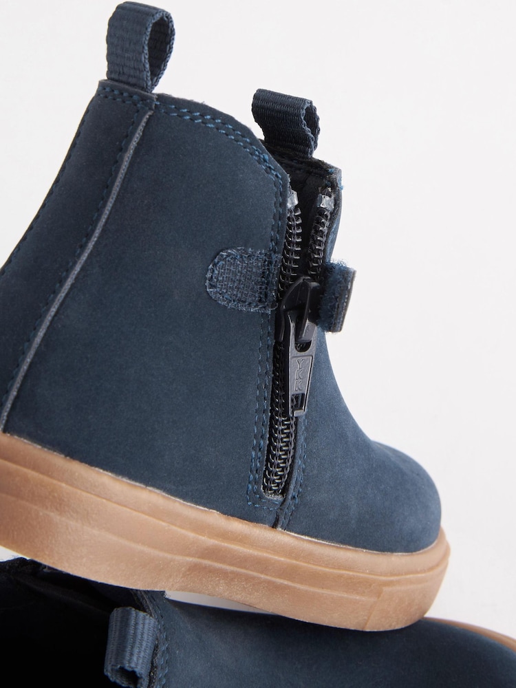 Marineblau - Chelsea-Stiefel mit Reißverschluss - Bild 5 von 5 Marineblau - Chelsea-Stiefel mit Reißverschluss - Bild 5 von 5