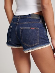 Blau - Superdry Hot Denim-Shorts - Bild 4 von 7