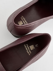 Burgundy Red Forever Comfort Round Toe Slim Chain Loafers - Image 9 of 11