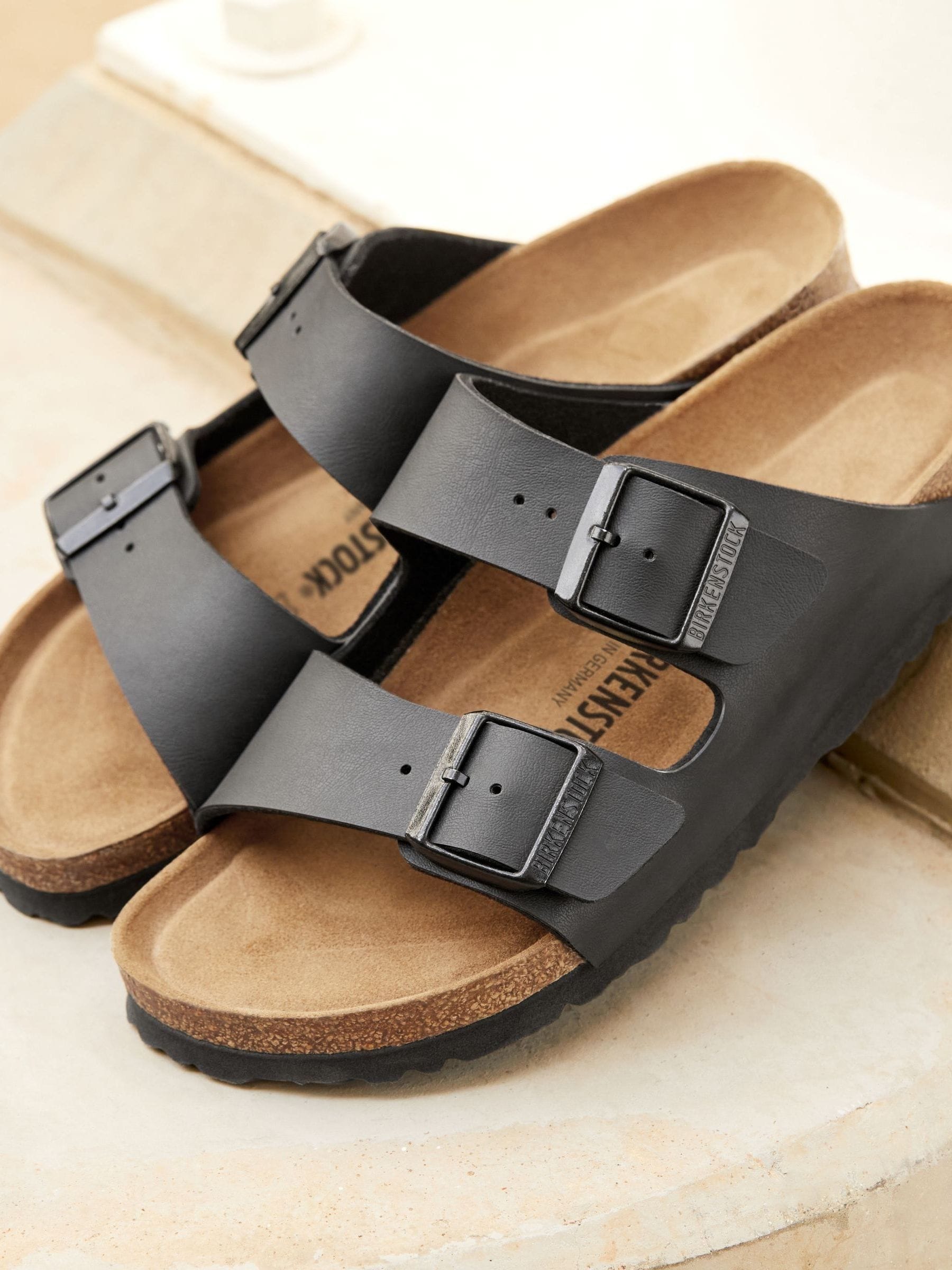 Next：日本 Birkenstock Arizona Birko Flor Sandals from Next Japan