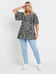 Yours Curve Black Spot Print Swing Top - Image 2 of 5