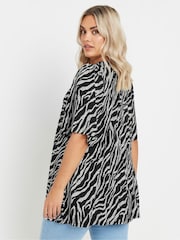 Yours Curve Black Spot Print Swing Top - Image 3 of 5