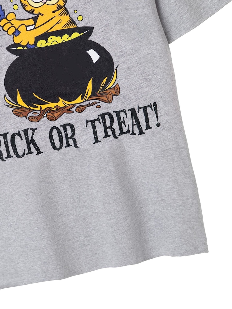 Vanilla Underground Grey Garfield Trick Or Treat Short Sleeved T-Shirt - Image 5 of 5 Vanilla Underground Grey Garfield Trick Or Treat Short Sleeved T-Shirt - Image 5 of 5