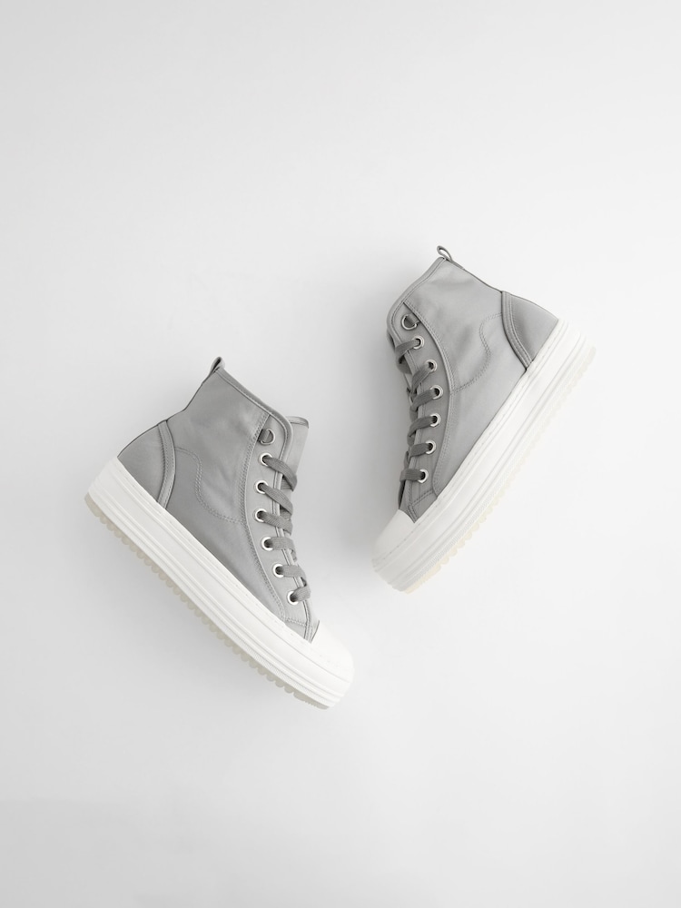 Grau - Forever Comfort® Knöchelhohe Baseball-Turnschuhe mit dicker Sohle - Bild 7 von 7 Grau - Forever Comfort® Knöchelhohe Baseball-Turnschuhe mit dicker Sohle - Bild 7 von 7