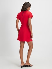 River Island Crepe Belt Detail Mini Dress - Bild 2 von 4
