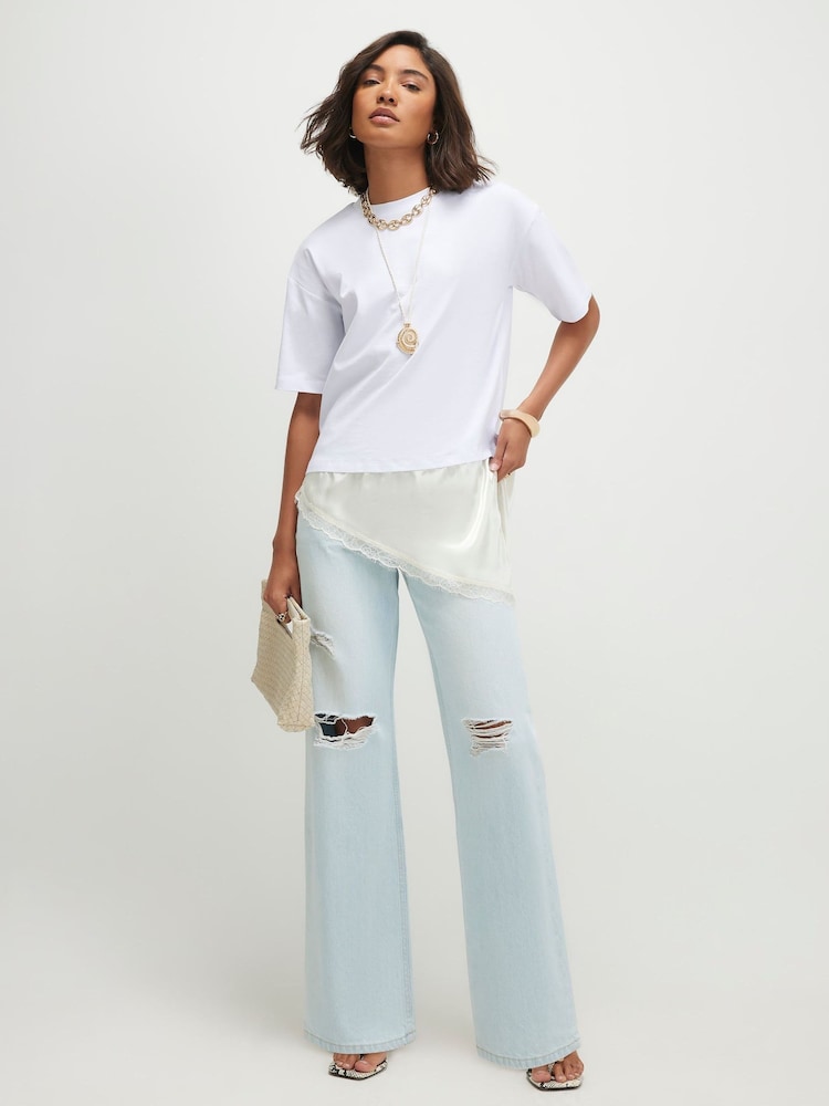 River Island White Cotton Lace Hem Asymmetric T-Shirt - Image 4 of 4 River Island White Cotton Lace Hem Asymmetric T-Shirt - Image 4 of 4