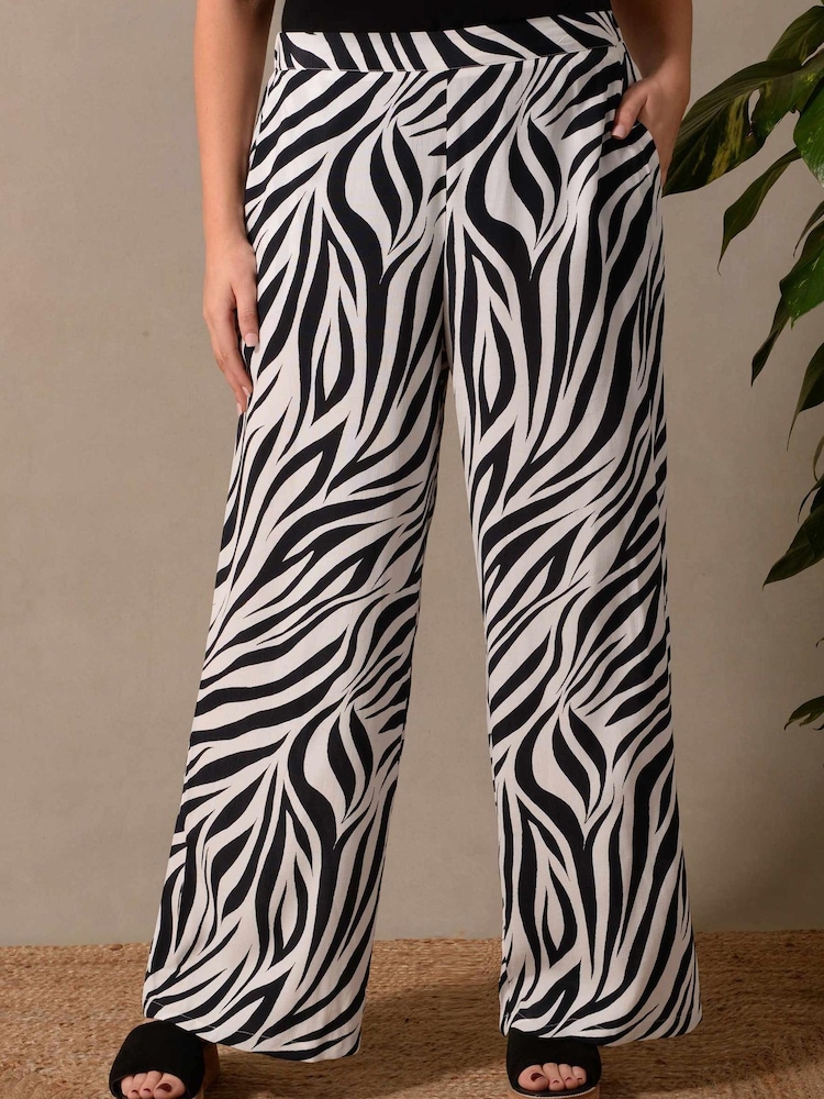 Live Unlimited Curve Mono Zebra Print Wide Leg Black Trousers - Image 2 of 4
