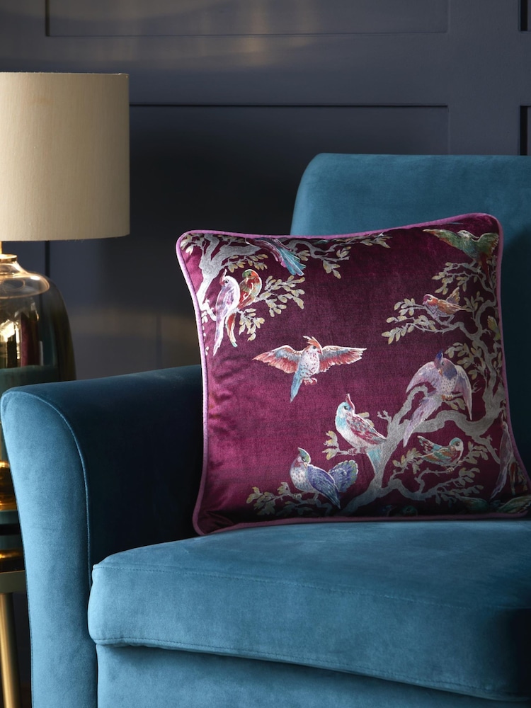 Laurence Llewelyn-Bowen Birdity Absurdity Filled Cushion - Изображение 1 из 4