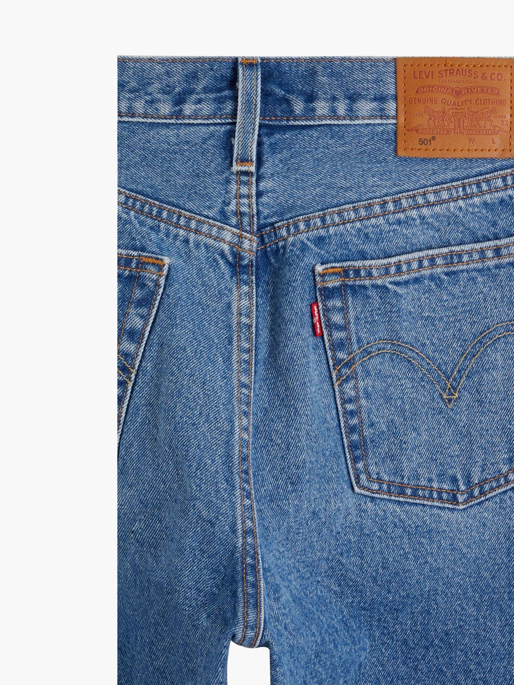 Crop jeans levis hot sale