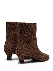 Hush Puppies Animal Nahla Kitten Heel Boots - Image 4 of 5