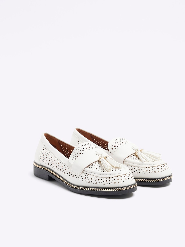 River Island White Laser Cut Tassle Loafers - Image 2 of 4