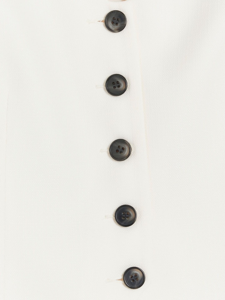 River Island Figurbetonte Weste mit Knopfleiste - Bild 7 von 7 River Island Figurbetonte Weste mit Knopfleiste - Bild 7 von 7