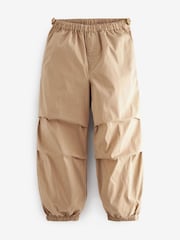 Neutrale Farbe - Parachute-Cargohose mit Bündchen und Knieabnähern (3–16 J.) - Bild 2 von 3