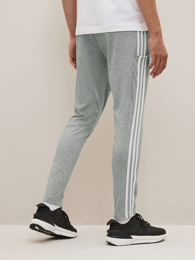 adidas Grey Sportswear Essentials Single Jersey Tapered Open Hem 3-Stripes Joggers - Image 2 of 5