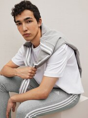 adidas Grey Sportswear Essentials Single Jersey Tapered Open Hem 3-Stripes Joggers - Image 3 of 5