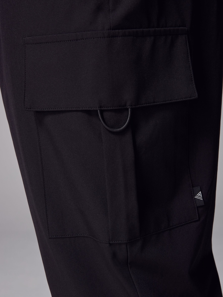 Noir - Pantalon de jogging cargo actif tissé - Image 6 of 11
