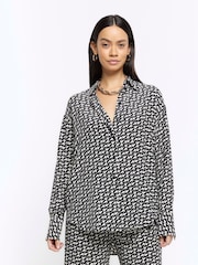 River Island Black Oversized Geometric Shirt - Image 1 of 6