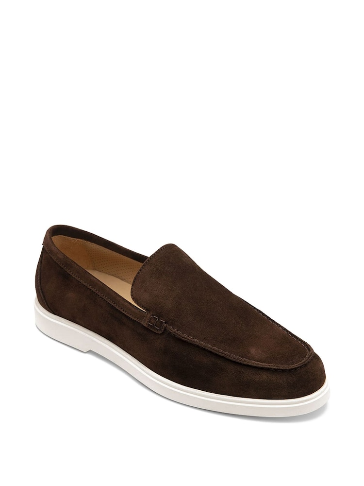 Brun - Loake Tuscany Mocassins à tablier en daim, chocolat - Image 2 de 4
