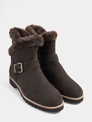 Evans Brown Wide Fit Round Faux Fur Leather Boots - Image 2 of 4