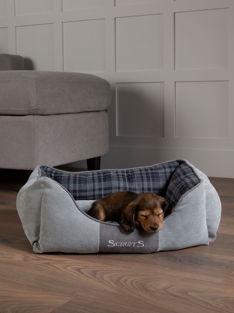 Scruffs Grey Highland Dog Box Bed - Image 1 of 6