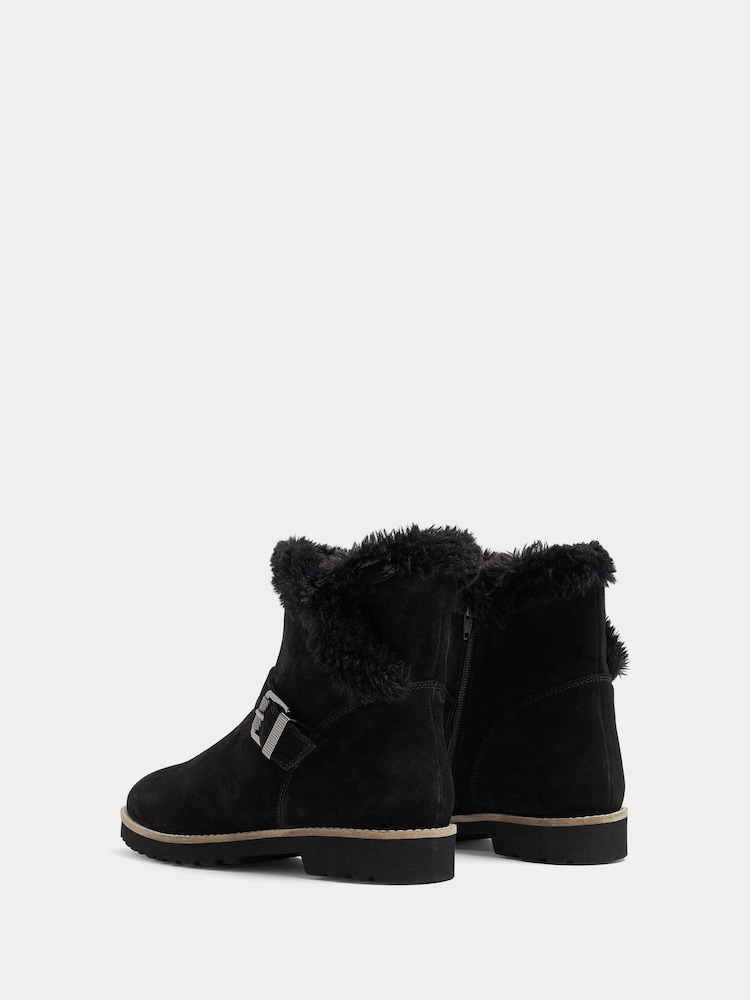 Evans Black Wide Fit Round Faux Fur Leather Boots - Image 3 of 3 Evans Black Wide Fit Round Faux Fur Leather Boots - Image 3 of 3