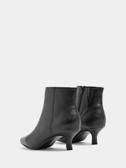 Evans Black Extra Wide Fit Suede Kitten Heel Pointed Boots - Image 4 of 5