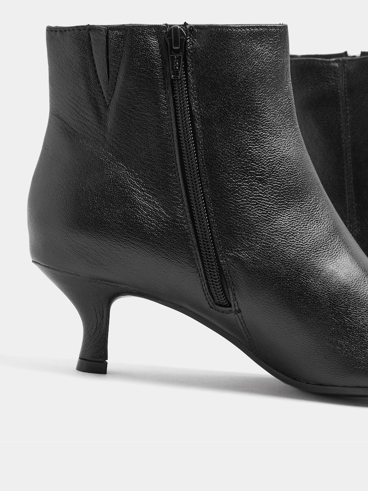 Evans Black Extra Wide Fit Suede Kitten Heel Pointed Boots - Image 5 of 5 Evans Black Extra Wide Fit Suede Kitten Heel Pointed Boots - Image 5 of 5