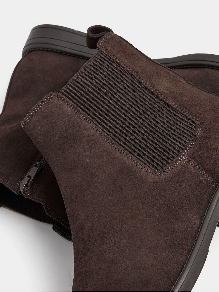 Evans Brown Wide Fit Suede Chelsea Boots - Image 4 of 4 Evans Brown Wide Fit Suede Chelsea Boots - Image 4 of 4