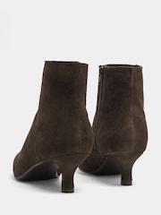 Evans Brown Extra Wide Fit Suede Kitten Heel Pointed Boots - Image 4 of 5