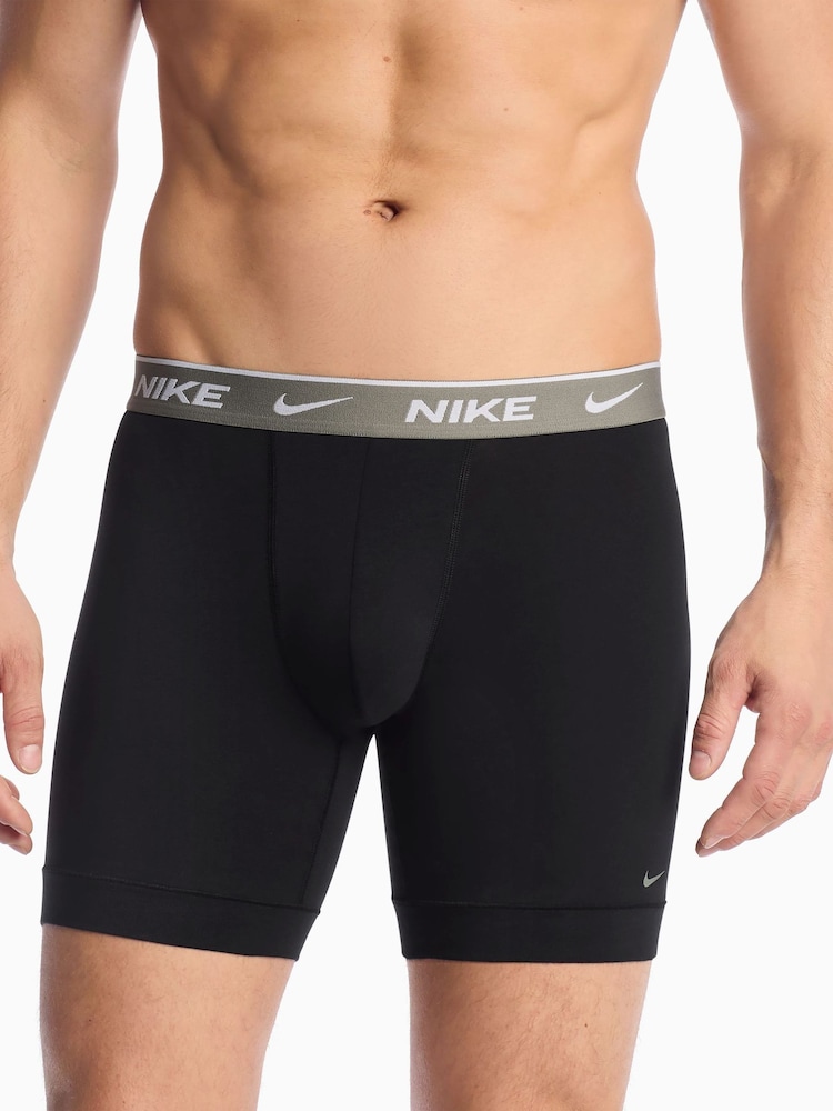 Nike Green/Grey/Blue Essential Cotton Stretch Boxer Trunks 3 Pack - Image 2 of 4 Nike Green/Grey/Blue Essential Cotton Stretch Boxer Trunks 3 Pack - Image 2 of 4