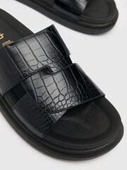 Schuh Tally Croc Cross Strap Footbed Sandals - Image 4 of 4