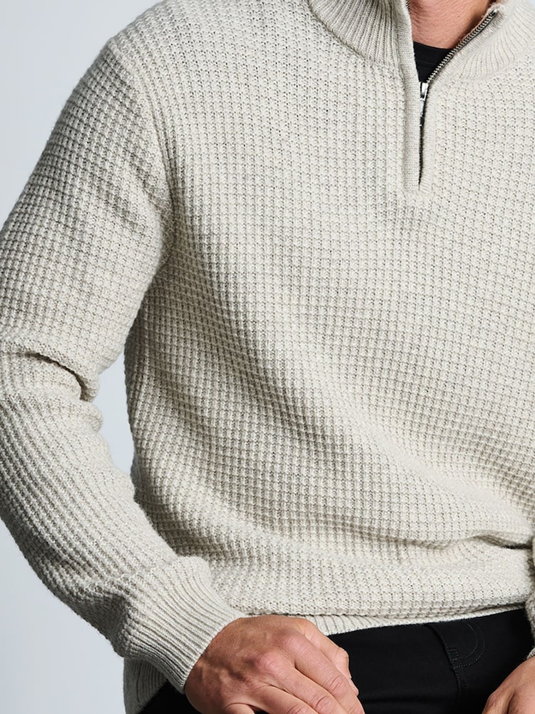 Dabisks tonis - Brook Taverner Textured Lambswool Blend Quarter Zip Jumper - Attēls 4 no 4