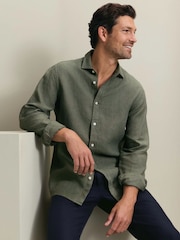 Charles Tyrwhitt Olive Green Plain Pure Linen Shorts Sleeve Shirt - Image 5 of 5