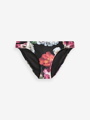 Schwarz/rot mit Blumenmuster - Bikinihose mit Print - Image 6 of 6